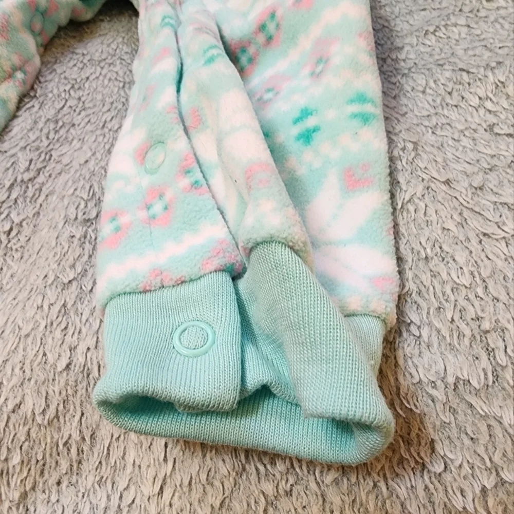 EUC Carter's hooded fleece footless long romper Fair Isle print